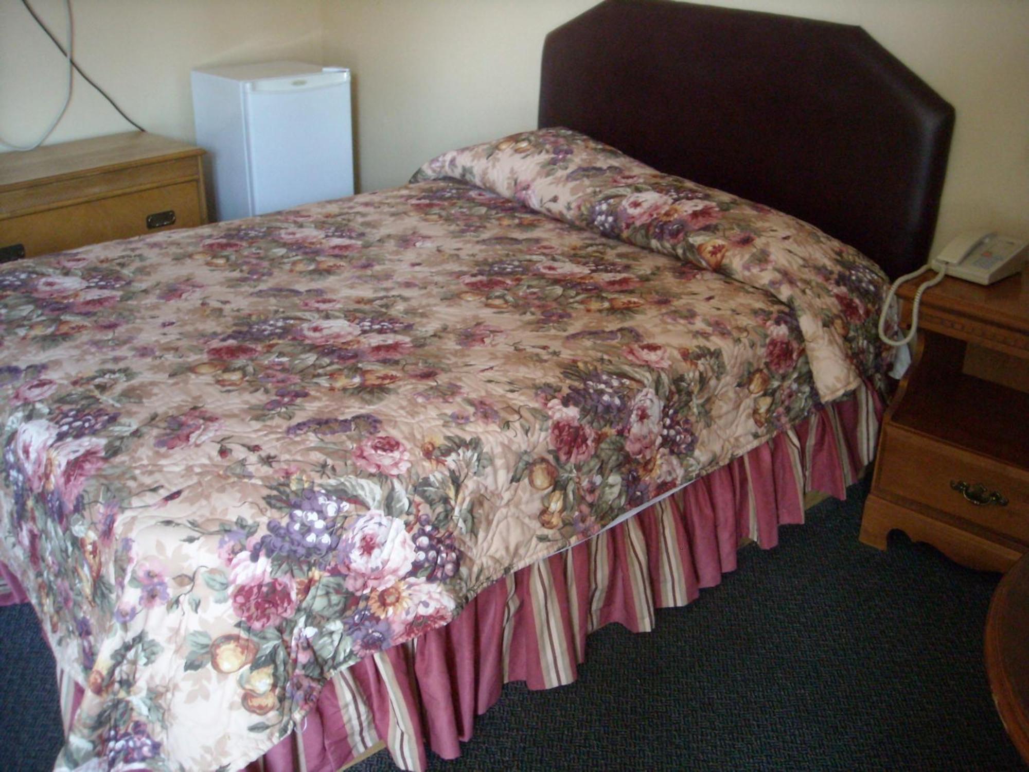 Motel Montreal Notre-Dame-de-l'Ile-Perrot ภายนอก รูปภาพ