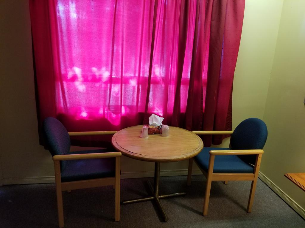 Motel Montreal Notre-Dame-de-l'Ile-Perrot ภายนอก รูปภาพ